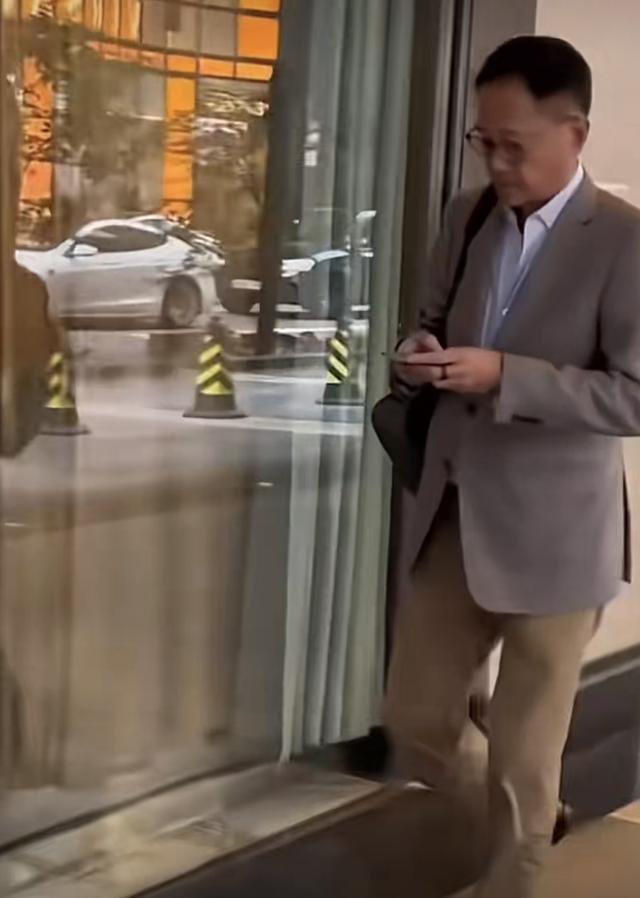 4.jpeg