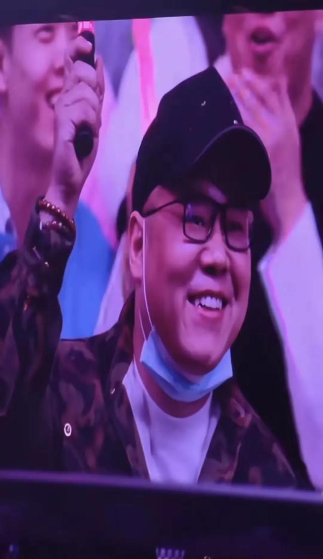 8.jpeg